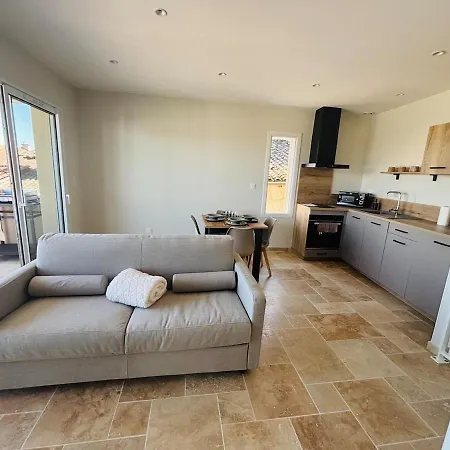 Apartment Vanessa Ruat