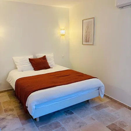 Vanessa Ruat Apartment Serrieres (Ardeche)